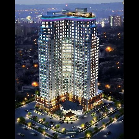 Family Suites At Mansion One By Maj George Town Bagian luar foto